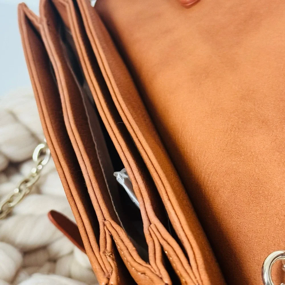 Chic cognac vegan clutch Bag with removable Chain Strap nwot